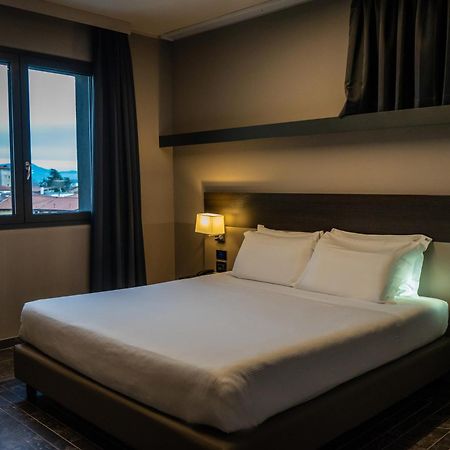 57 Reshotel Orio أوريو آل سيريو الغرفة الصورة
